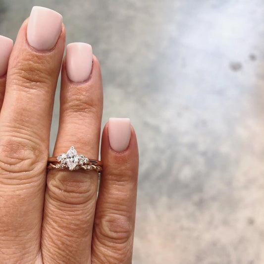 Diamond Twist Band